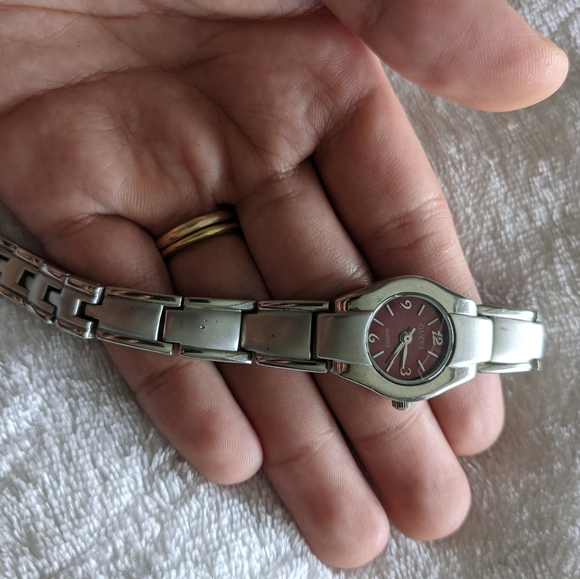 Gucci Watch - Picture 6 of 16